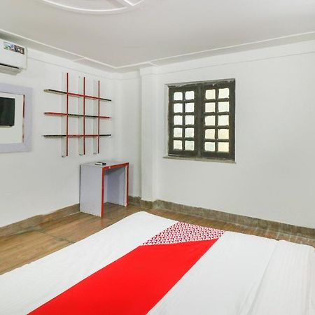Oyo 66888 Gomti Resorts Alīgarh Exteriör bild
