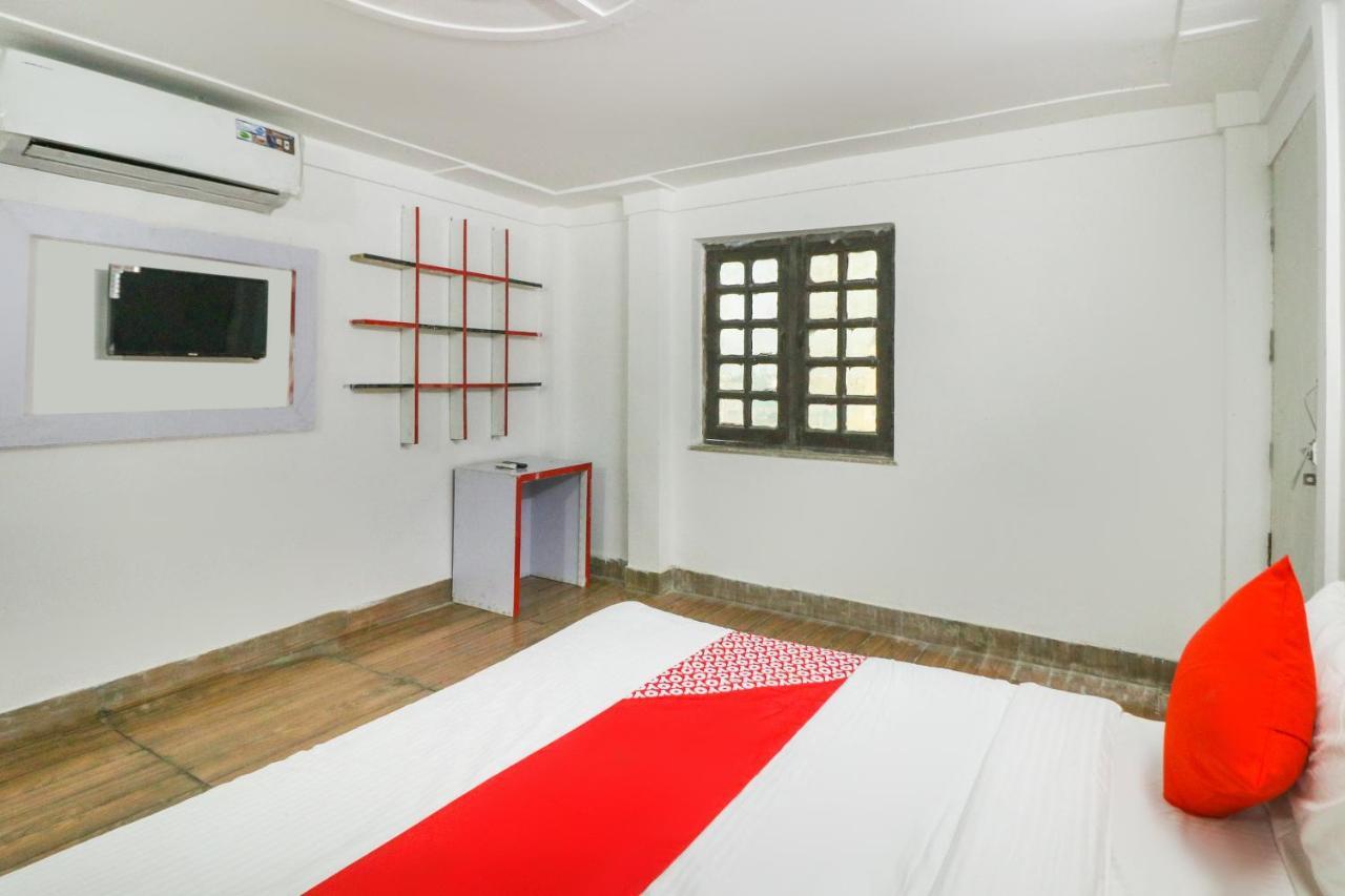Oyo 66888 Gomti Resorts Alīgarh Exteriör bild